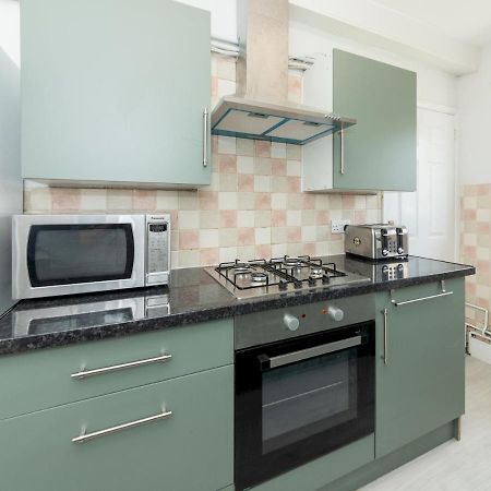 Pass The Keys 2Bdr Peaceful Ground Floor Apartment Free Parking Wokingham Buitenkant foto